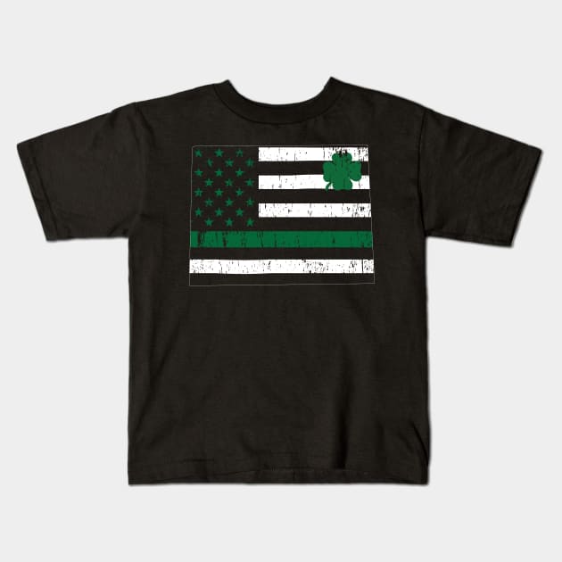 St Patricks Vintage Wyoming Irish USA Flag Kids T-Shirt by bbreidenbach